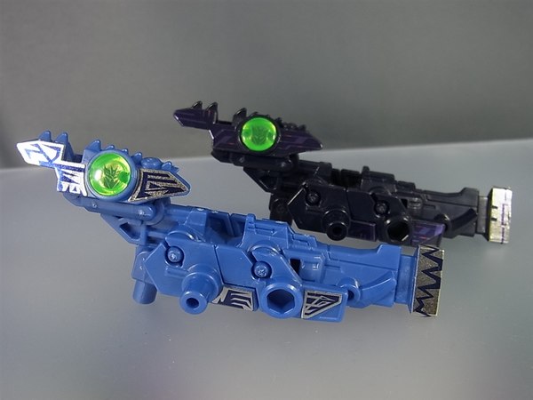 Transformers Prime AMW 14 Arms Micron Gravity Planet Bowgun Decepticon Set Image  (18 of 27)